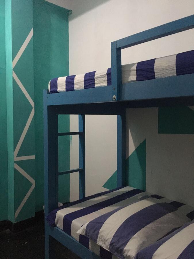 C- World Hotel Trincomalee Bagian luar foto