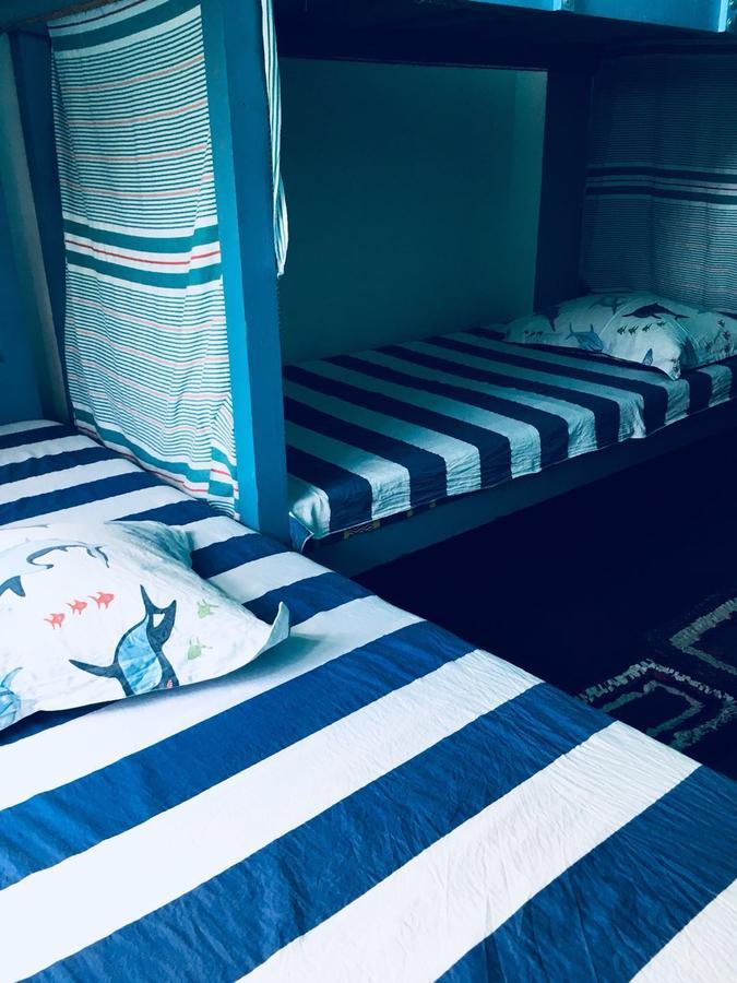 C- World Hotel Trincomalee Bagian luar foto